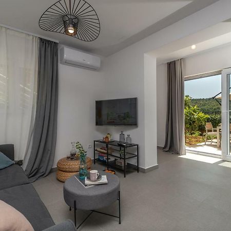Apartments Flora Trogir Exterior foto